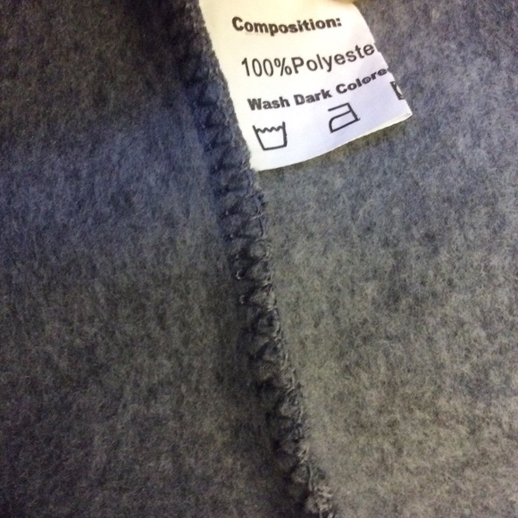 NWOT Zaful grey button down hooded vest - Picture 8 of 8